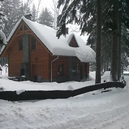 Letniskowy Lesna * شكلارسكا بوريبا